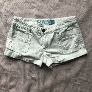 JEAN SHORTS. Roxy white jean shorts size 7